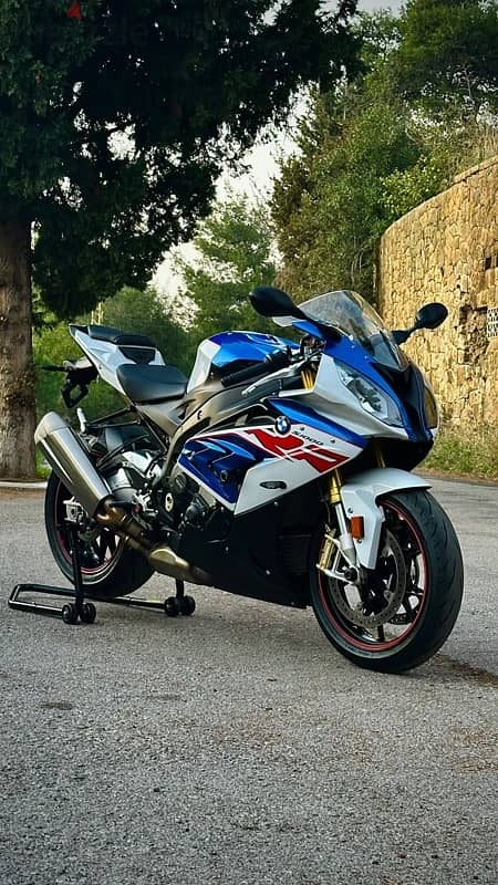 BMW S1000 RR (2017) 2