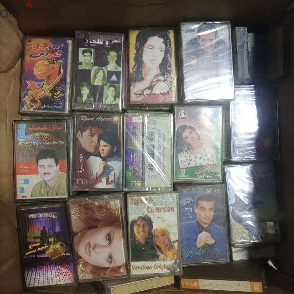 1000 cassette tapes 3