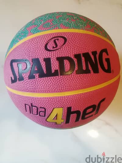 Spalding basketball for women size 6