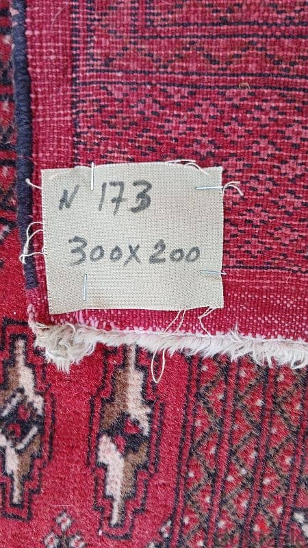 سجادة عجمية شغل ايد نظيفة مستعملة300×200 بس نظيفة مافيها شي 400$ 4