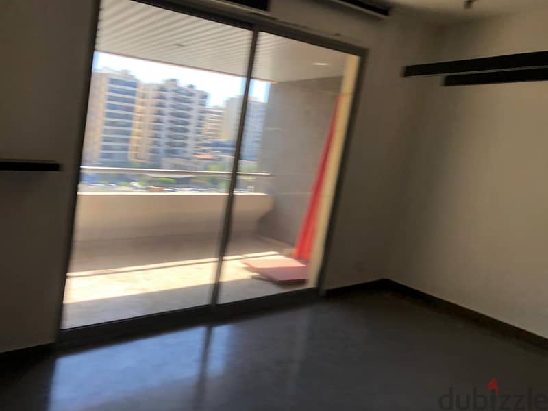 105 m2 office in Badaro available for RENT 1