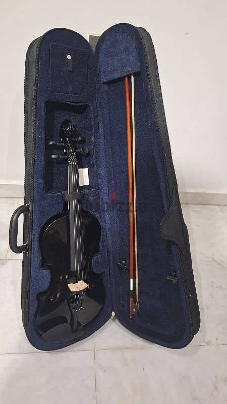 Hohner HVM01BK Violin Size 4/4 Black Color(mad2our marra bass) 1