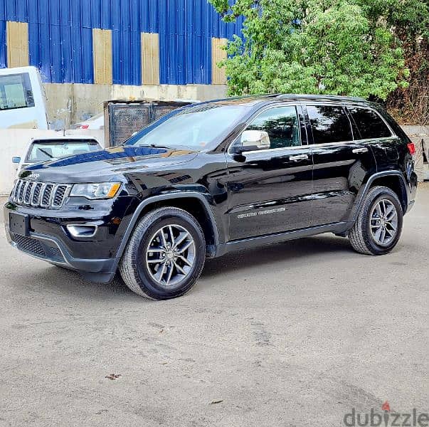 Grand Cherokee 2017 CLEAN CARFAX LIMITED V6 4WD اجنبي شبه جديد 0