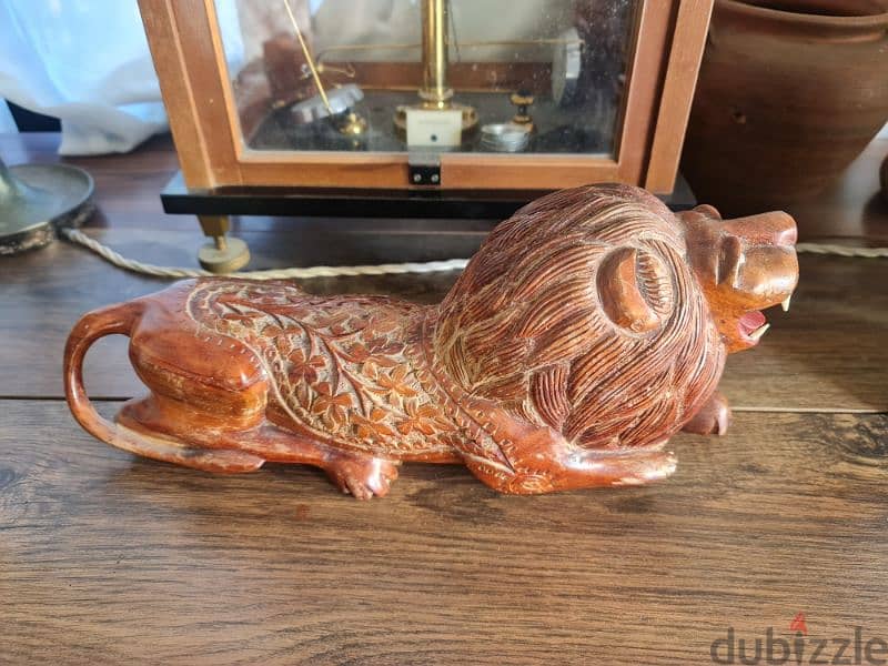 Hand-Carved Wooden Lion Figurine - Vintage Decorative Sculpture 3