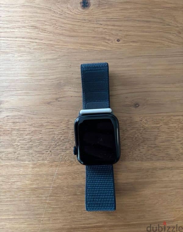 Apple watch se 2 44mm open box with apple warranty 0