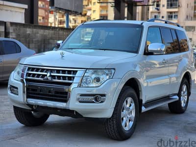 Mitsubishi Pajero 2016