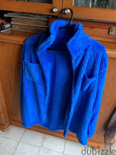 fur blue coat size small