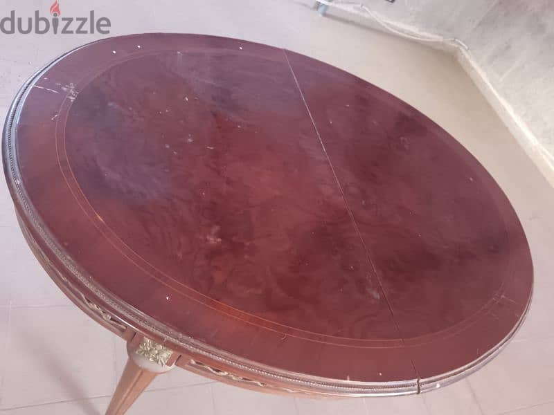 antique dinning table plus extension طاولة أنتيكا مع وصلة زيادة 2