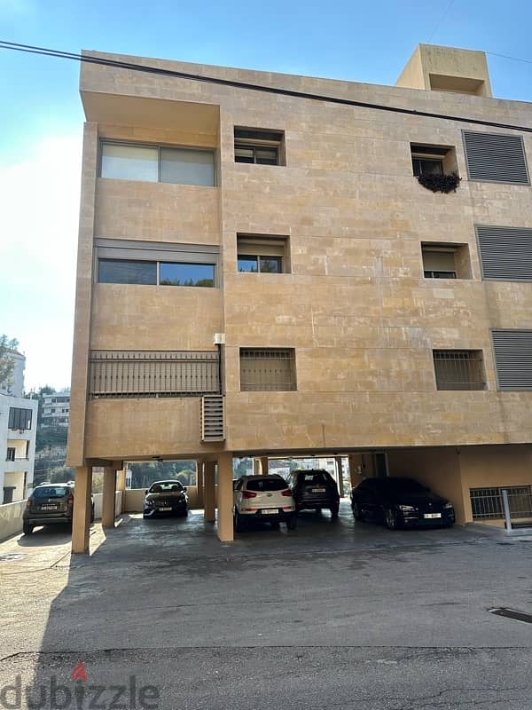 Luxury apartment 2 minutes away from carneo 0