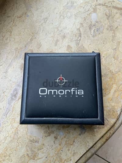 omorfia by rovina