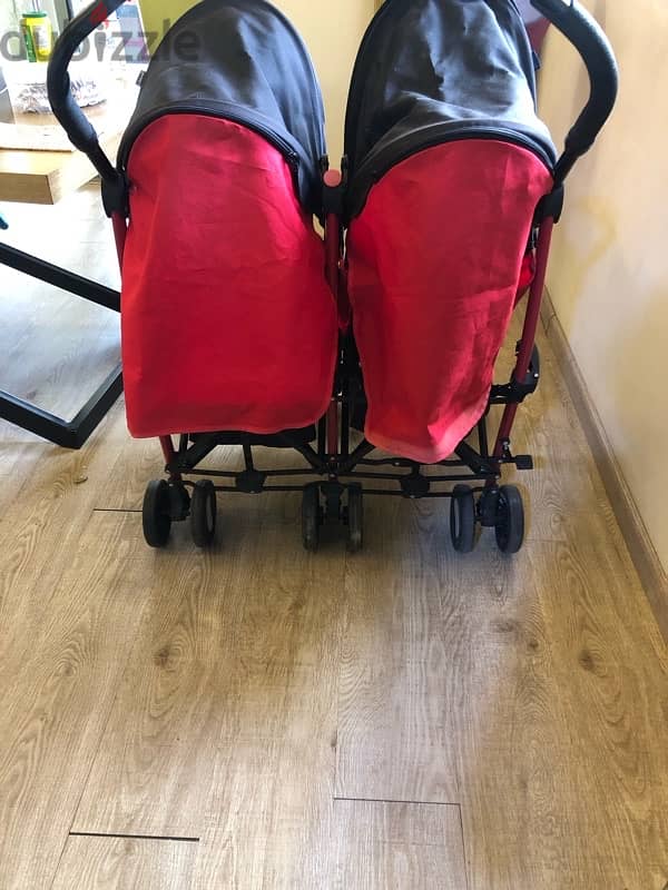 stroller for twins 4