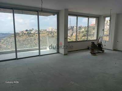 Duplex for sale in Monteverdi دوبليكس للبيع في منتيفيردي