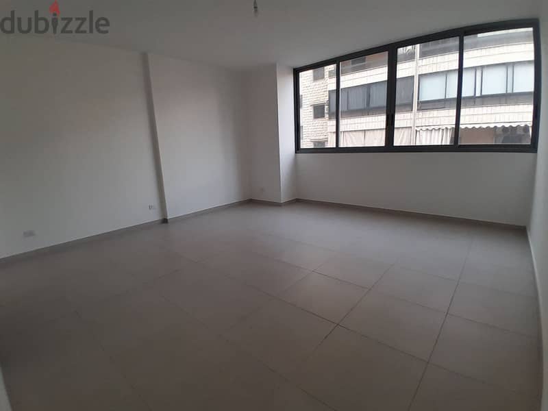 Ain El Remeneh/ Apartment for sale - عين الرمانة/ شقة للبيع 0