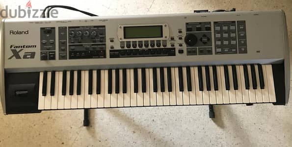 Roland Fantom Xa 24 Bit Sampling Workstation+free memory cards & cover