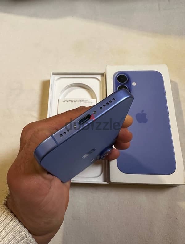 Iphone 16 128gb battery 100% كفالة ١٠ اشهر 1