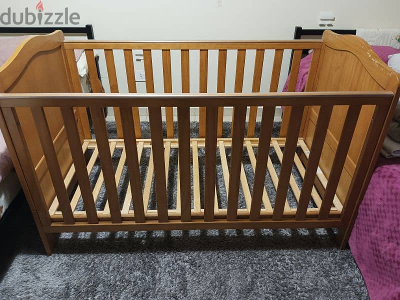 Mothercare crib with mattress 1