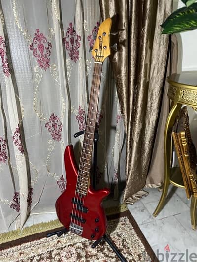 Yamaha bass guitar electric