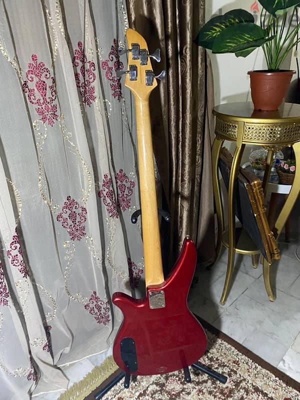 Yamaha bass guitar electric 5