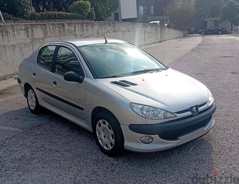 Peugeot 206 2008 0