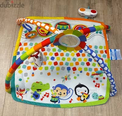 Baby gym mat (with music)