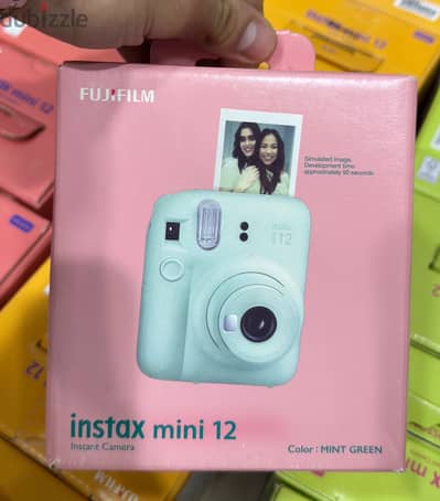 Fujifilm instax mini 12 mint green