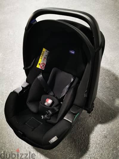 2 chicco car seat new born