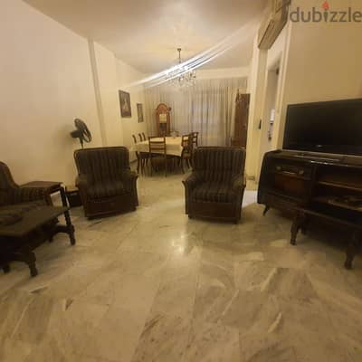 Furnished Apartment for rent in Mar Eliasشقة مفروشة للإيجار