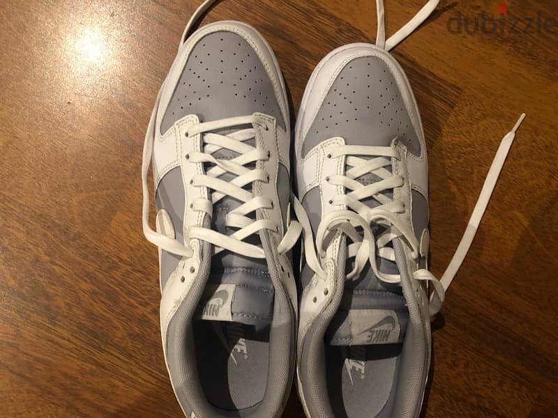 Authentic Nike dunks like new 1