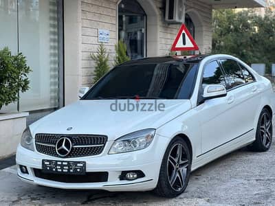 Mercedes-Benz C-Class 2009 إنقاض شتورا دواليب جداد