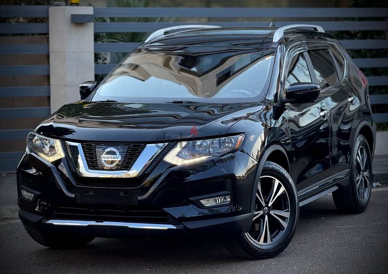 Nissan Rogue 2018 0