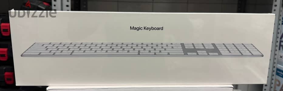 Magic Keyboard with Numeric Keypad  WHITE MQ052