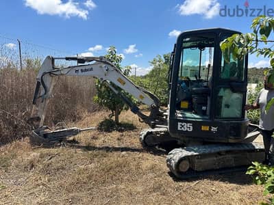 Bobcat E35