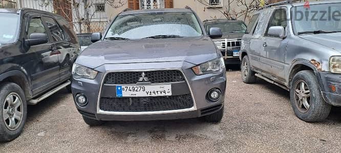 Mitsubishi Outlander 2011 4x4 2.5L 4Cyl