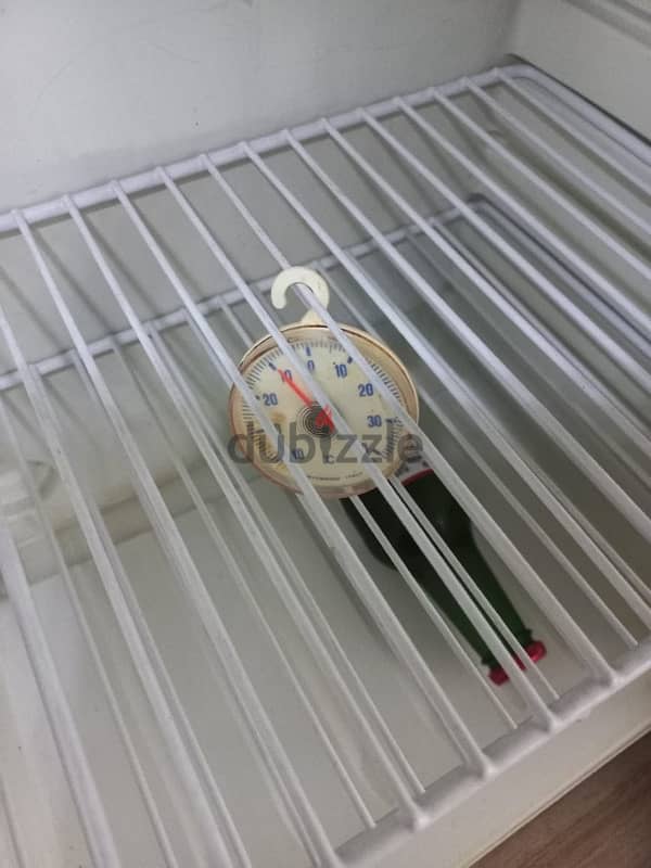 Almaza small Fridge 5