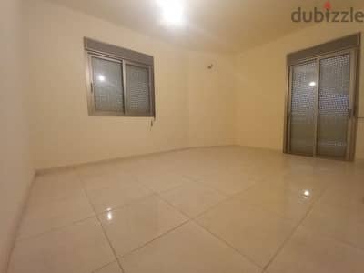 Jouret El Ballout/ Apartment for sale - جورة البلوط / شقة للبيع