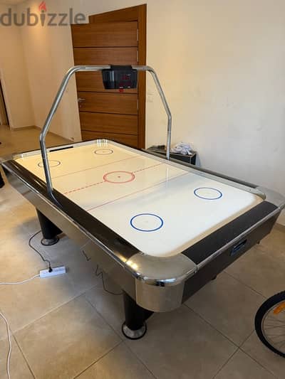 Air Hockey table