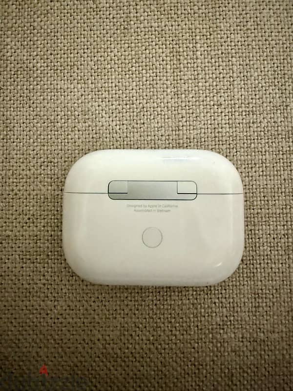 AirPods Pro (2nd generation) with box and all items 4