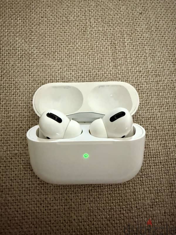 AirPods Pro with box and all items 5