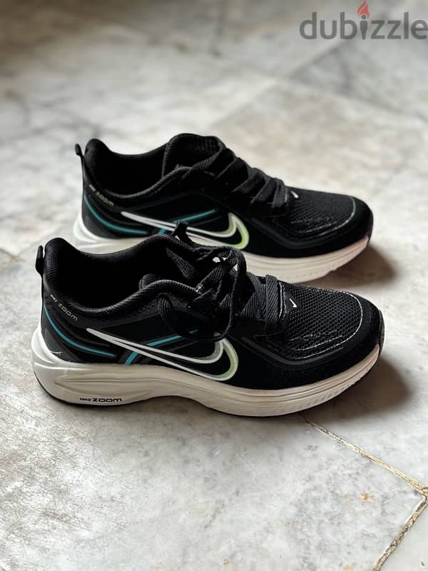 Brand New Nike Zoom Pegasus Running Shoes - Size 37 0