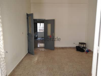 Renovated Apartment for sale in Achrafieh-Sayde-شقة للبيع في الأشرفية