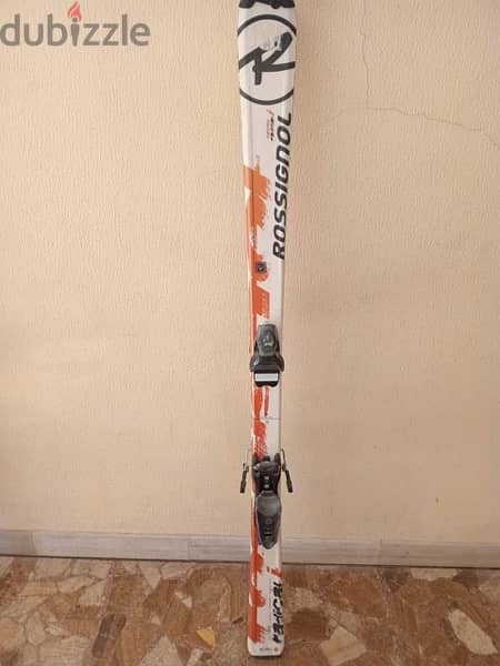 ski equipment 0