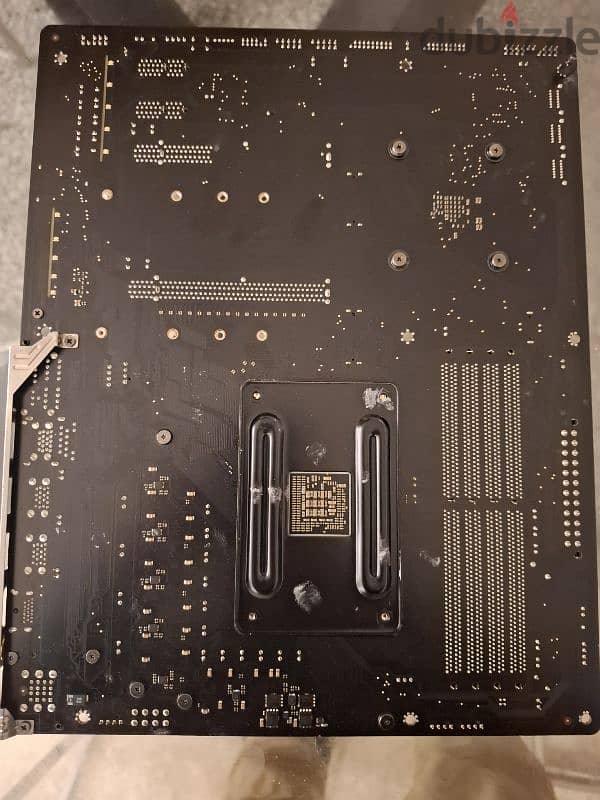 Gigabyte X570 AORUS Elite WiFi - Untested, AS-IS, For Parts or Repair 2