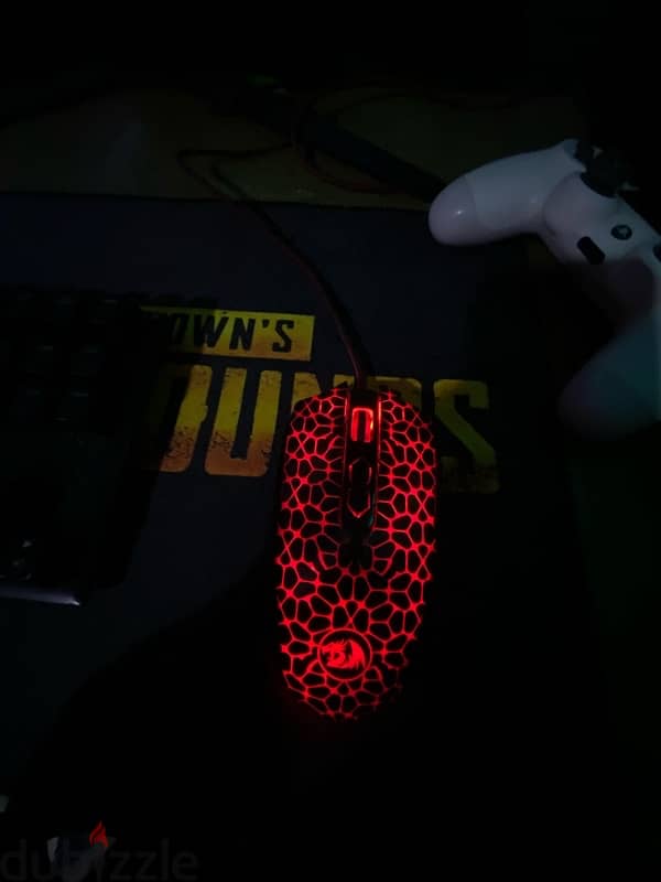 hyperx keyboard and red dragon mouse 0