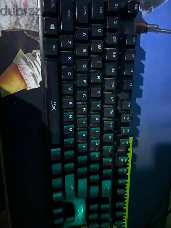 hyperx keyboard and red dragon mouse 1