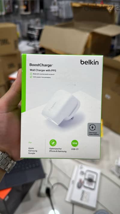 Belkin boostcharge 30w usb-c wall charger with pps