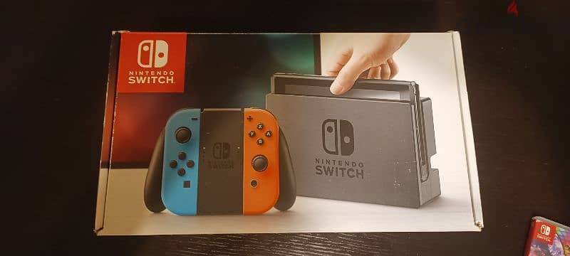 Lightly used Nintendo switch + 1 game 2