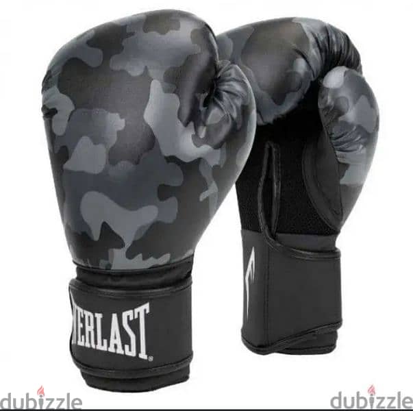 Everlast Spark Boxing Gloves 0