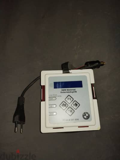 BMW battery charger