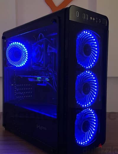 Almost new computer for sale (for designers-for gamers- for rendering)