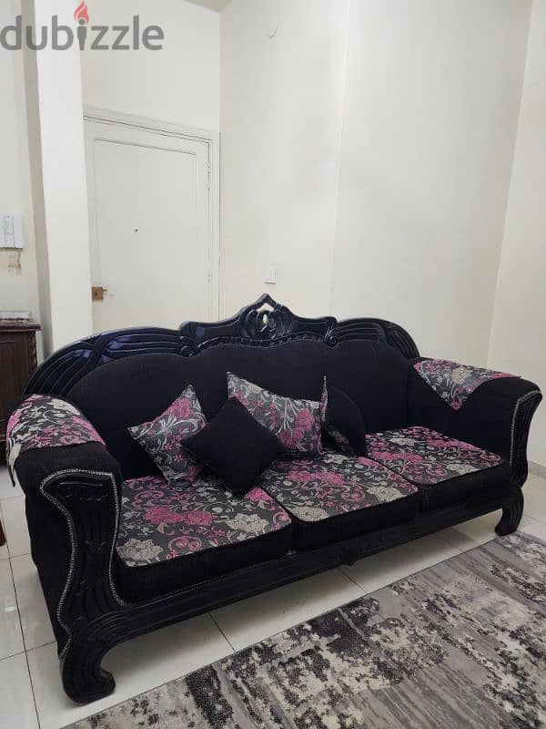 sofa 350$ 4